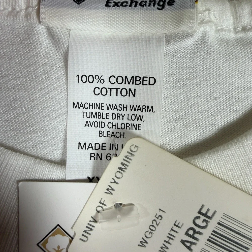 University of Wyoming T-Shirt Mens XXL White Steamboat Cowboy Logo NWT Cotton - Picture 4 of 7
